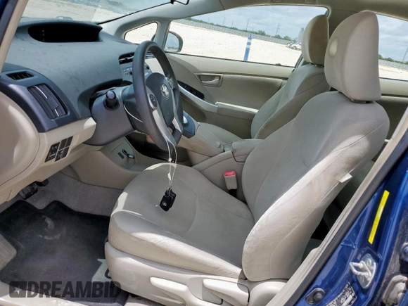 2010 Toyota Prius II z VIN JTDKN3DU6A0110562, wystawiony jako Copart lot #60842965 z przebiegiem 289 920 mil mil oraz Czysty tytuł • Clean title. Historia ofert i sprzedaży dostępna na DreamBid. Obrazek 7.