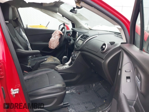 2016 Chevrolet Trax LT with VIN KL7CJPSB6GB606268, listed as a IAAI auction lot 41571773 with 141,906 mi miles and . Bid and sale history available at DreamBid. Image 5.