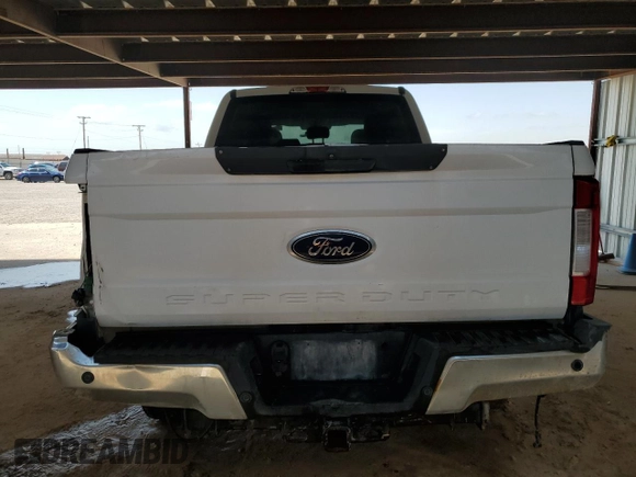 2019 Ford F-250 XL with VIN 1FT7W2B67KEE56965, listed as a Copart auction lot 55602715 with 189,947 mi miles and Clean title. Bid and sale history available at DreamBid. Image 6.