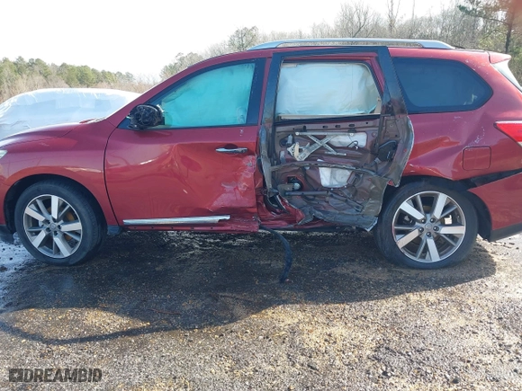 2013 Nissan Pathfinder SL with VIN 5N1AR2MN0DC629317, listed as a IAAI auction lot 41468177 with 157,286 mi miles. Bid and sale history available at carsss.com. Image 6.
