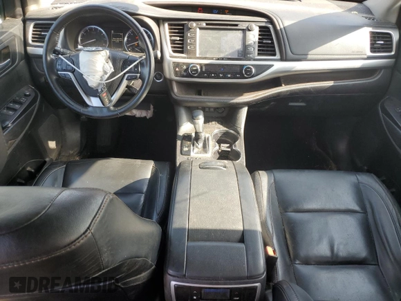2018 Toyota Highlander SE с VIN 5TDJZRFH4JS865046, выставлен на аукционе Copart как лот 54605785 с пробегом 115 794 миль миль и Списание • Salvage title. История ставок и продаж доступна на DreamBid. Изображение 8.