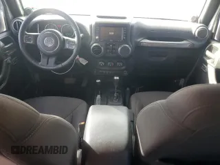 2014 Jeep Wrangler Unlimited Sport with VIN 1C4HJWDG6EL318799, listed as a Copart auction lot 46329325 with 90,111 mi miles and Salvage Title. Bid and sale history available at carsss.com. Image 8.