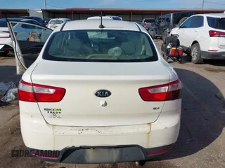 2015 Kia Rio EX with VIN KNADN4A31F6425359, listed as a IAAI auction lot 41345129 with 207,623 mi miles. Bid and sale history available at carsss.com. Image 15.