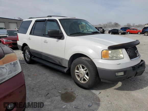 2004 Ford Expedition Special Service with VIN 1FMPU16L04LB69865, listed as a Copart auction lot 50208645 with 199,660 mi miles and Salvage title. Bid and sale history available at DreamBid. Image 4.