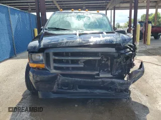 2001 Ford Super Duty F-250 XL with VIN 1FTNW20F91EC35439, listed as a Copart auction lot 66900614 with 459,568 mi miles and Non Repairable. Bid and sale history available at carsss.com. Image 5.
