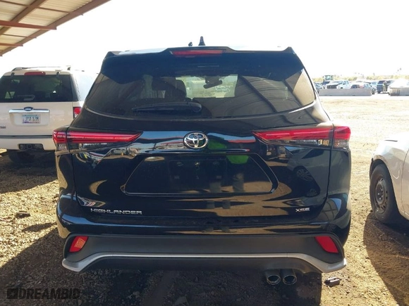 2023 Toyota Highlander L with VIN 5TDKDRAH5PS520675, listed as a IAAI auction lot 41344132 with 15,397 mi miles. Bid and sale history available at carsss.com. Image 16.