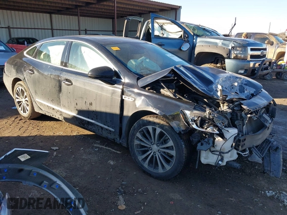 2017 Buick LaCrosse Premium with VIN 1G4ZR5SS4HU173089, listed as a IAAI auction lot 41290878 with 185,790 mi miles. Bid and sale history available at carsss.com. Image 1.