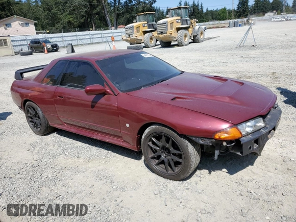 1990 Nissan Skyline z VIN BNR32011442, wystawiony jako Copart lot #64651064 z przebiegiem 118 579 mil mil oraz Czysty tytuł • Clean title. Historia ofert i sprzedaży dostępna na DreamBid. Obrazek 4.