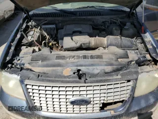 2003 Ford Expedition Eddie Bauer z VIN 1FMPU18L13LC57657, wystawiony jako Copart lot #52851155 z przebiegiem 253 028 mil mil oraz Szkoda całkowita • Salvage title. Historia ofert i sprzedaży dostępna na DreamBid. Obrazek 12.