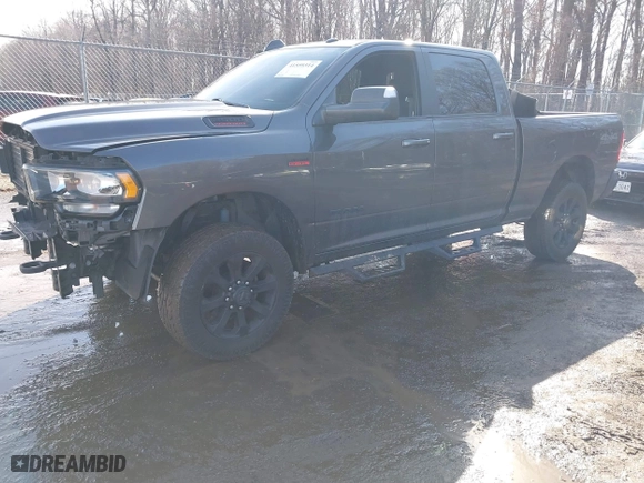 2019 Ram 2500 Big Horn with VIN 3C6UR5DJ9KG711726, listed as a IAAI auction lot 41559314 with 86,699 mi miles. Bid and sale history available at carsss.com. Image 2.
