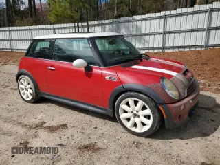2004 MINI Hardtop S with VIN WMWRE334X4TD76430, listed as a Copart auction lot 49476985 with 165,626 mi miles and Clean title. Bid and sale history available at DreamBid. Image 4.