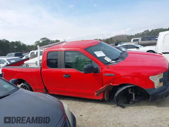 2015 Ford F-150 XL with VIN 1FTEX1CF4FFB01314, listed as a IAAI auction lot 41793296 with 141,347 mi miles. Bid and sale history available at carsss.com. Image 13.