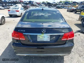 2014 Mercedes-Benz E-Class E 350 Luxury with VIN WDDHF8JB7EA791635, listed as a IAAI auction lot 41999708 with 133,509 mi miles. Bid and sale history available at carsss.com. Image 16.