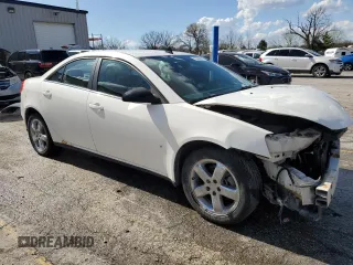 2008 Pontiac G6 GT z VIN 1G2ZH57NX84217160, wystawiony jako Copart lot #52539325 z przebiegiem 271 090 mil mil oraz Szkoda całkowita • Salvage title. Historia ofert i sprzedaży dostępna na DreamBid. Obrazek 4.