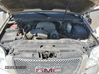 2013 GMC Yukon Denali with VIN 1GKS2EEF0DR168563, listed as a Copart auction lot 67732684 with 124,655 mi miles and Salvage Title. Bid and sale history available at carsss.com. Image 14.