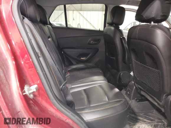 2018 Chevrolet Trax Premier with VIN 3GNCJRSB3JL298729, listed as a Copart auction lot 44631995 with 71,469 mi miles and Salvage Title. Bid and sale history available at carsss.com. Image 11.
