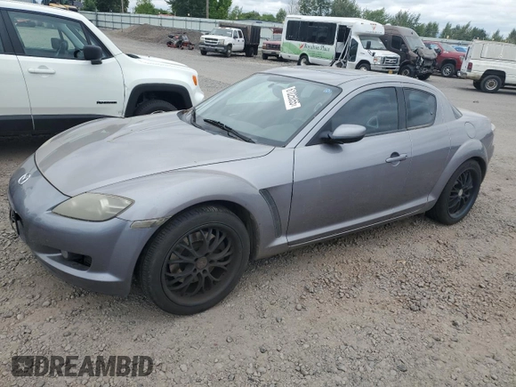 2004 Mazda RX-8 z VIN JM1FE173140124592, wystawiony jako Copart lot #61025055 z przebiegiem 120 360 mil mil oraz Czysty tytuł • Clean title. Historia ofert i sprzedaży dostępna na DreamBid. Obrazek 1.