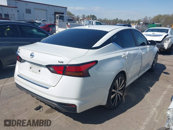 2022 Nissan Altima SR with VIN 1N4BL4CV6NN404337, listed as a IAAI auction lot 41856649 with 52,903 mi miles and . Bid and sale history available at DreamBid. Image 4.