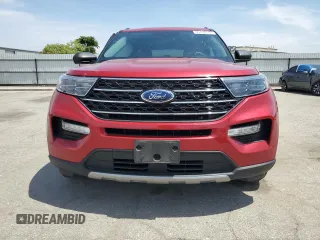 2021 Ford Explorer XLT with VIN 1FMSK7DH3MGC17143, listed as a Copart auction lot 55153615 with 27,354 mi miles and Salvage Title. Bid and sale history available at carsss.com. Image 5.