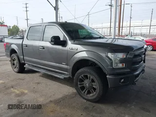 2016 Ford F-150 XLT with VIN 1FTEW1EG8GKE16490, listed as a IAAI auction lot 40622454 with 156,573 mi miles. Bid and sale history available at carsss.com. Image 1.