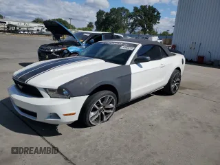 2012 Ford Mustang V6 with VIN 1ZVBP8EM1C5230505, listed as a Copart auction lot 56965015 with 157,533 mi miles and Clean title. Bid and sale history available at DreamBid. Image 1.