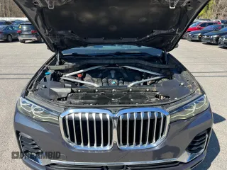 2019 BMW X7 xDrive50i z VIN 5UXCX4C58KLS36225, wystawiony jako Copart lot #53399425 z przebiegiem 111 593 mil mil oraz Czysty tytuł • Clean title. Historia ofert i sprzedaży dostępna na DreamBid. Obrazek 8.