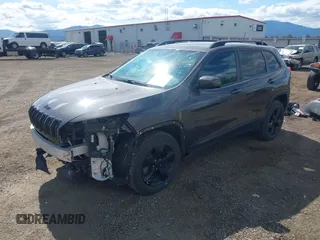 2018 Jeep Cherokee Latitude with VIN 1C4PJMCX3JD512650, listed as a IAAI auction lot 42609914 with 128,791 mi miles and . Bid and sale history available at DreamBid. Image 18.