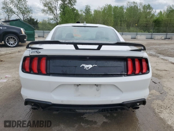 2021 Ford Mustang EcoBoost z VIN 1FA6P8TH7M5141555, wystawiony jako Copart lot #54016865 z przebiegiem 21 548 mil mil oraz Szkoda całkowita • Salvage title. Historia ofert i sprzedaży dostępna na DreamBid. Obrazek 6.