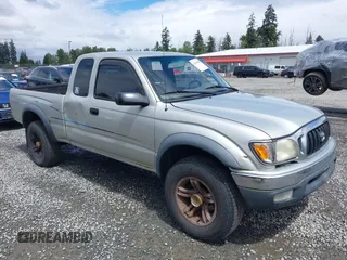 2002 Toyota Tacoma z VIN 5TEWM72N82Z048137, wystawiony jako IAAI lot #42299888 z przebiegiem 476 439 mil mil oraz . Historia ofert i sprzedaży dostępna na DreamBid. Obrazek 1.