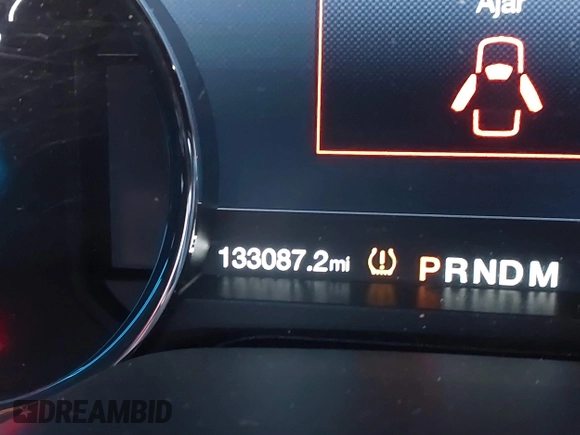 2019 Ford Expedition Platinum with VIN 1FMJU1LT9KEA48876, listed as a IAAI auction lot 41622102 with 133,087 mi miles. Bid and sale history available at carsss.com. Image 16.