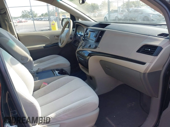 2011 Toyota Sienna LE AAS with VIN 5TDKK3DC4BS028084, listed as a IAAI auction lot 42591408 with 320,782 mi miles and . Bid and sale history available at DreamBid. Image 5.