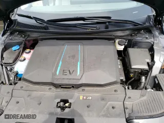 2022 Hyundai IONIQ 5 SEL with VIN KM8KN4AE8NU072328, listed as a Copart auction lot 47458773 with 10,213 mi miles. Bid and sale history available at carsss.com. Image 12.