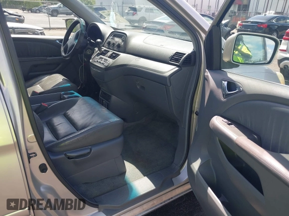 2006 Honda Odyssey EX-L with VIN 5FNRL387X6B429688, listed as a IAAI auction lot 42152841 with 178,806 mi miles and . Bid and sale history available at DreamBid. Image 5.