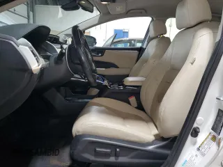 2018 Honda Clarity Plug-In Hybrid Touring with VIN JHMZC5F33JC015071, listed as a Copart auction lot 79485424 with 54,356 mi miles and Salvage Title. Bid and sale history available at carsss.com. Image 7.