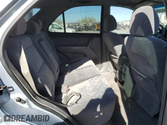2004 Kia Sorento LX with VIN KNDJC733145263620, listed as a Copart auction lot 85206494 with 155,318 mi miles and Salvage Title. Bid and sale history available at carsss.com. Image 11.