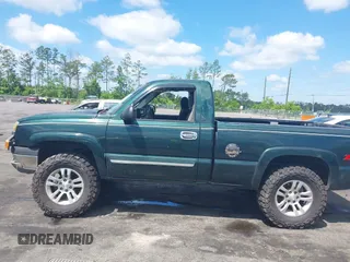 2004 Chevrolet Silverado 1500 Z71 with VIN 1GCEK14T04Z325260, listed as a IAAI auction lot 42040136 with 129,346 mi miles. Bid and sale history available at carsss.com. Image 14.