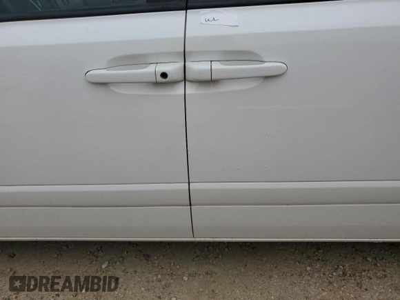 2006 Kia Sedona LX with VIN KNDMB233266030622, listed as a Copart auction lot 74853194 with Not Provided miles and Non Repairable. Bid and sale history available at carsss.com. Image 12.