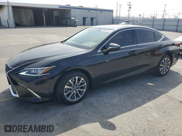 2022 Lexus ES 350 z VIN 58ADZ1B19NU136862, wystawiony jako Copart lot #58093755 z przebiegiem 26 130 mil mil oraz Tytuł czysty. Historia ofert i sprzedaży dostępna na DreamBid. Obrazek 1.