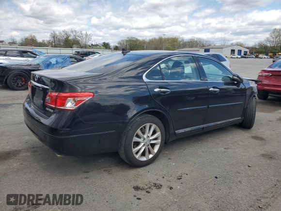 2011 Lexus ES 330 z VIN JTHBK1EG3B2448852, wystawiony jako Copart lot #52402785 z przebiegiem 71 631 mil mil oraz Szkoda całkowita • Salvage title. Historia ofert i sprzedaży dostępna na DreamBid. Obrazek 3.