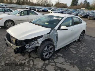 2021 Kia Forte LXS with VIN 3KPF24ADXME363142, listed as a Copart auction lot 85594894 with 64,371 mi miles and Salvage Title. Bid and sale history available at carsss.com. Image 1.