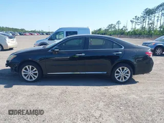 2011 Lexus ES 330 z VIN JTHBK1EG2B2452620, wystawiony jako IAAI lot #42062847 z przebiegiem Nie podano mil oraz . Historia ofert i sprzedaży dostępna na DreamBid. Obrazek 13.
