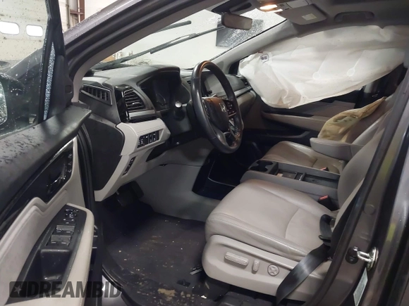 2020 Honda Odyssey Elite with VIN 5FNRL6H9XLB034814, listed as a IAAI auction lot 41940655 with 57,864 mi miles and . Bid and sale history available at DreamBid. Image 5.