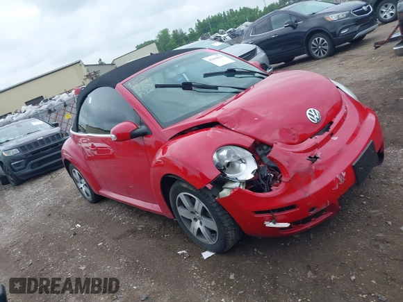 2006 Volkswagen Beetle with VIN 3VWRF31Y66M330188, listed as a IAAI auction lot 42604631 with 42,216 mi miles and . Bid and sale history available at DreamBid. Image 1.