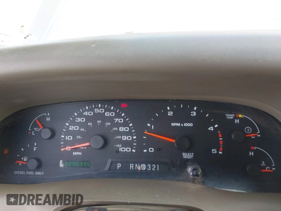 2003 Ford F-350 XL z VIN 1FTSW31P63EC46630, wystawiony jako IAAI lot #41699789 z przebiegiem 129 633 mil mil oraz . Historia ofert i sprzedaży dostępna na DreamBid. Obrazek 7.