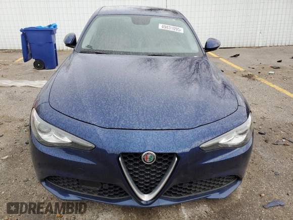 2018 Alfa Romeo Giulia Ti Lusso z VIN ZARFAEEN6J7565537, wystawiony jako Copart lot #49831095 z przebiegiem 71 881 mil mil oraz Szkoda całkowita • Salvage title. Historia ofert i sprzedaży dostępna na DreamBid. Obrazek 5.