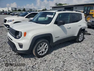 2022 Jeep Renegade Latitude with VIN ZACNJDB10NPN47851, listed as a Copart auction lot 61071255 with 74,763 mi miles and Non repairable. Bid and sale history available at DreamBid. Image 1.