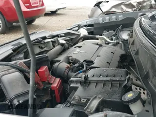 2017 Mitsubishi Outlander ES z VIN JA4AR3AU6HZ006111, wystawiony jako IAAI lot #42313899 z przebiegiem 143 481 mil mil oraz . Historia ofert i sprzedaży dostępna na DreamBid. Obrazek 19.