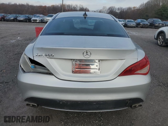 2014 Mercedes-Benz CLA 250 z VIN WDDSJ4EB6EN050814, wystawiony jako Copart lot #80908514 z przebiegiem 85 314 mil mil oraz Szkoda całkowita • Salvage title. Historia ofert i sprzedaży dostępna na DreamBid. Obrazek 6.