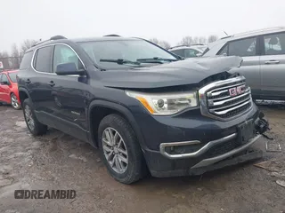 2018 GMC Acadia SLE z VIN 1GKKNSLSXJZ203532, wystawiony jako IAAI lot #41707968 z przebiegiem 129 441 mil mil oraz . Historia ofert i sprzedaży dostępna na DreamBid. Obrazek 1.