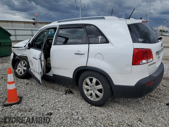 2013 Kia Sorento LX with VIN 5XYKTCA65DG344637, listed as a Copart auction lot 58009115 with 168,314 mi miles and Salvage title. Bid and sale history available at DreamBid. Image 2.